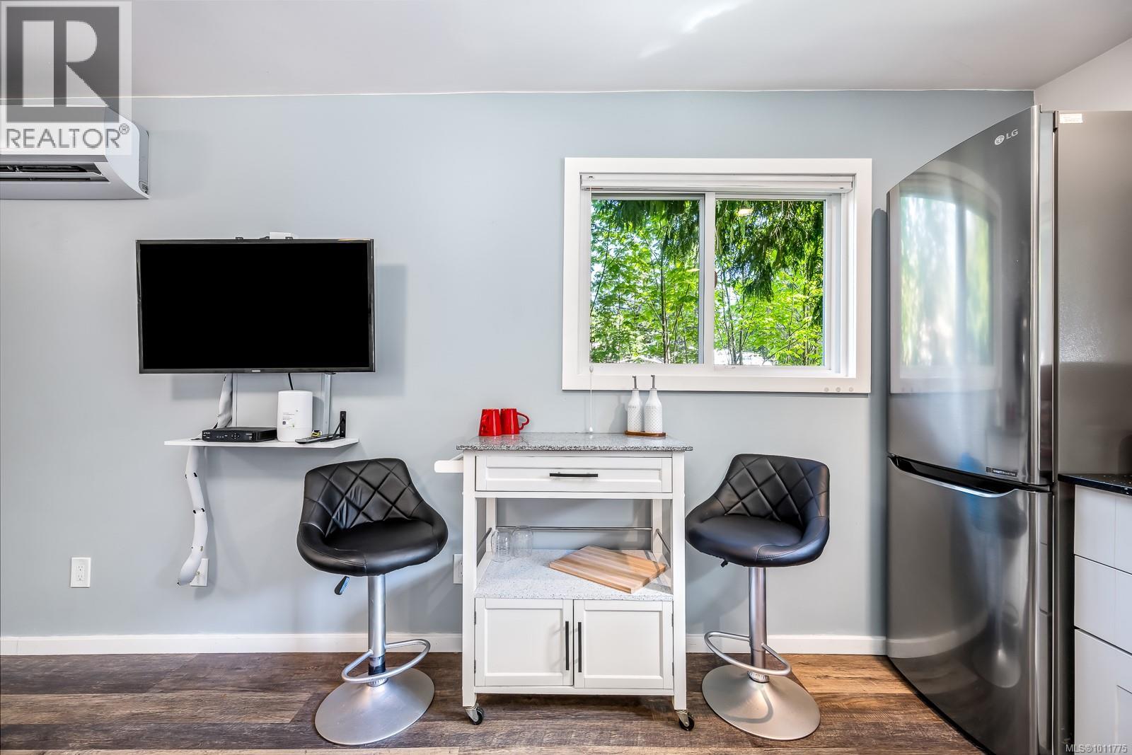 1307 Anderton Rd, Comox