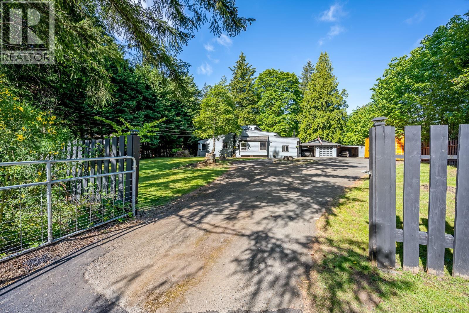 1307 Anderton Rd, Comox