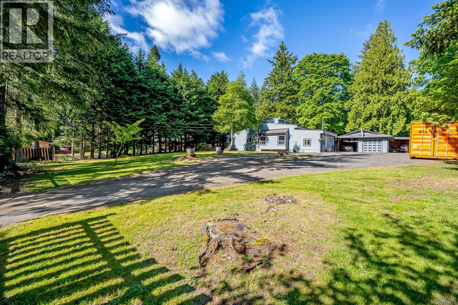 1307 Anderton Rd, Comox