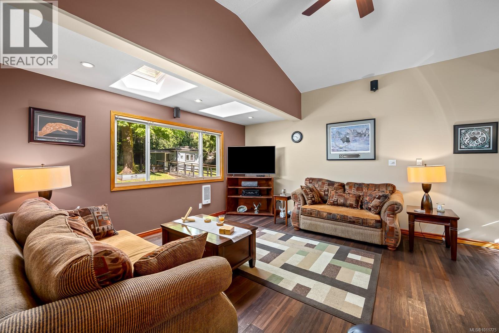 1307 Anderton Rd, Comox