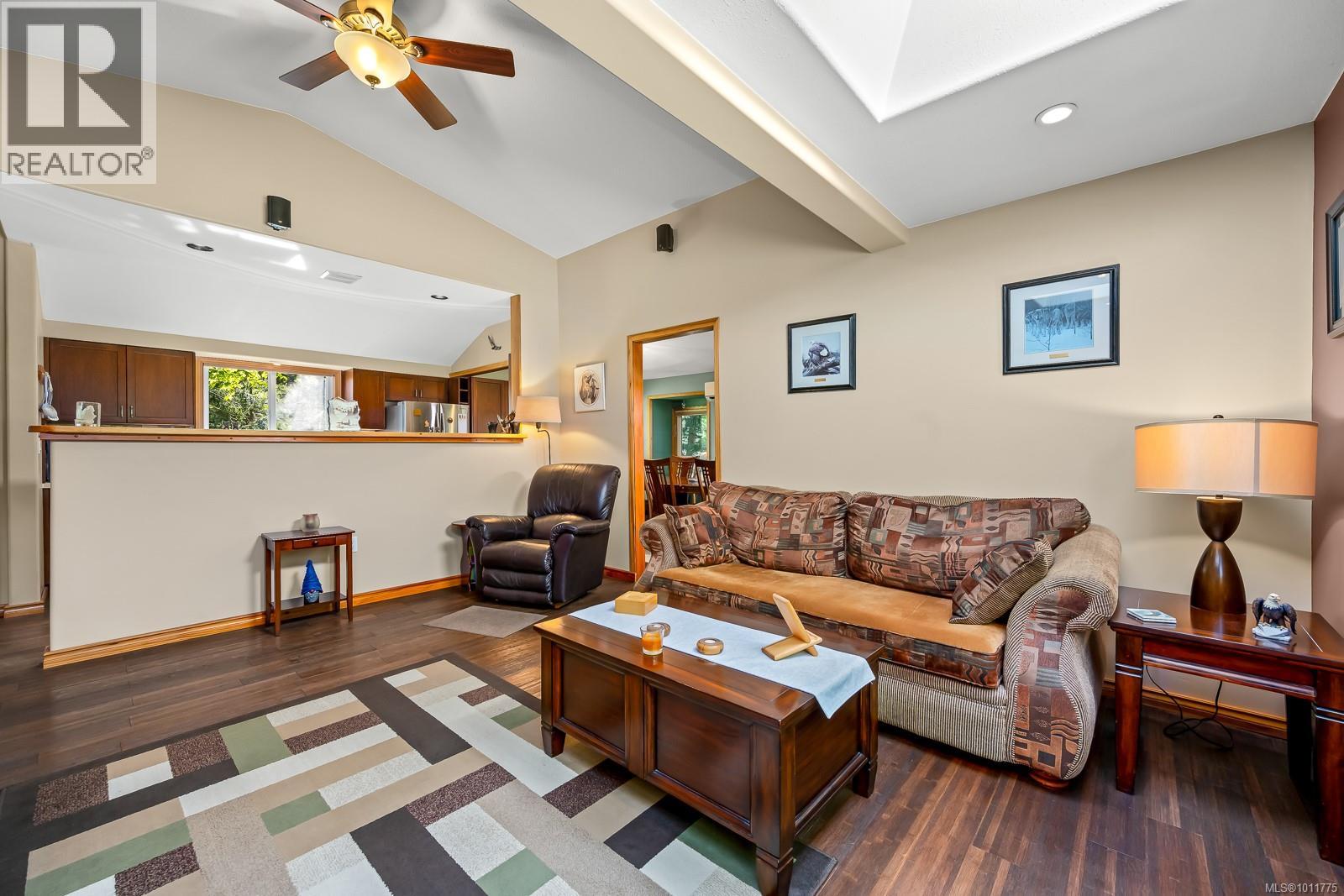 1307 Anderton Rd, Comox
