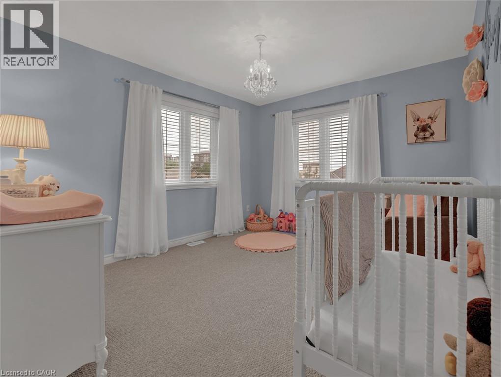 Photo 22 of 101 Mallard Trail, Waterdown ON