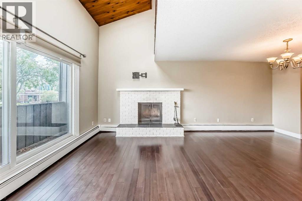 Single Family House Multi-level for Sale in #   Avenue NW Sunnyside Calgary 