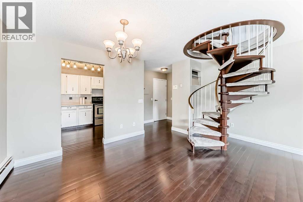 Single Family House Multi-level for Sale in #   Avenue NW Sunnyside Calgary 