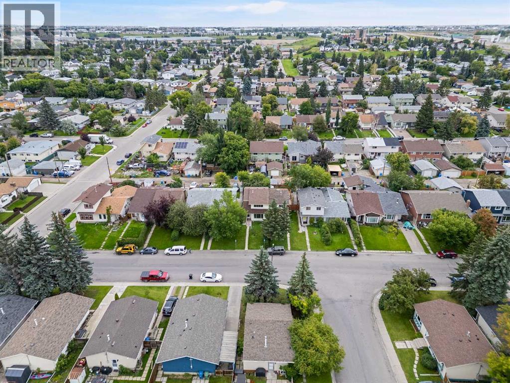 Single Family House for Sale in  A Street SE Ogden Calgary 