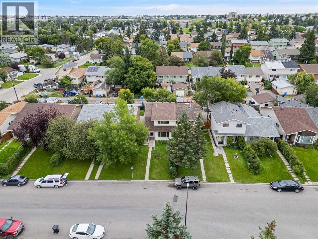 Single Family House for Sale in  A Street SE Ogden Calgary 