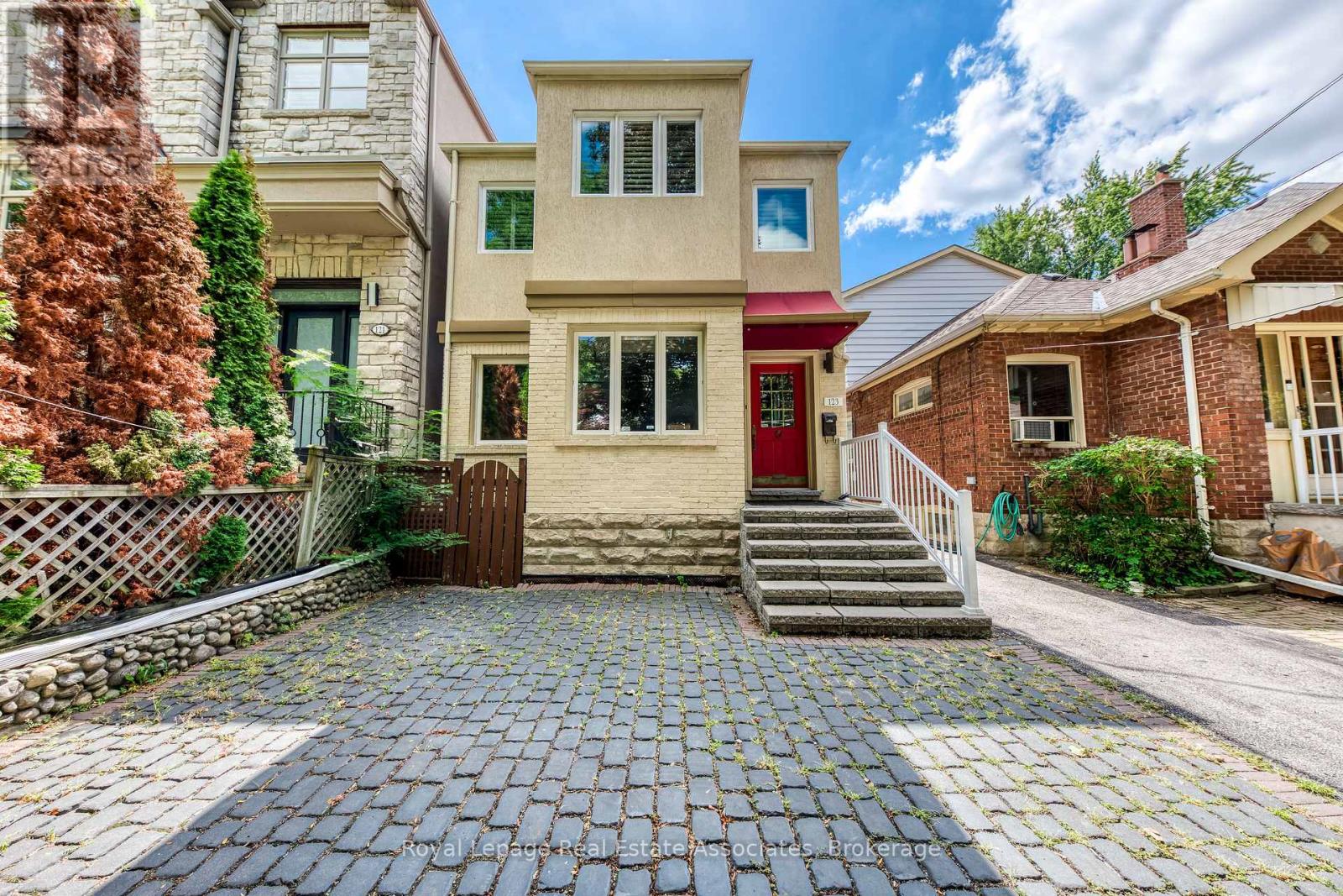 Photo 13 of 123 Melrose Avenue, Toronto ON