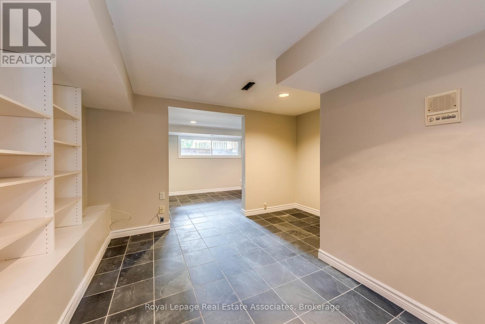 Photo 31 of 123 Melrose Avenue, Toronto ON