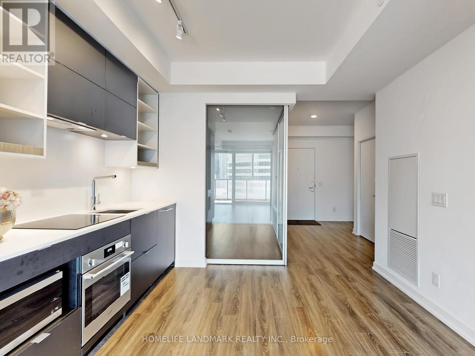 Photo 7 of 2007 20 Edward Street, Toronto ON