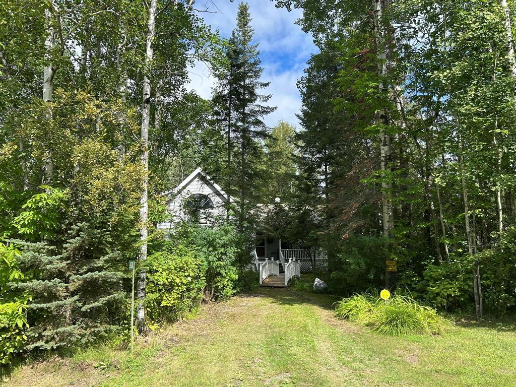 Photo 12 of 63 David Road, Victoria Beach MB