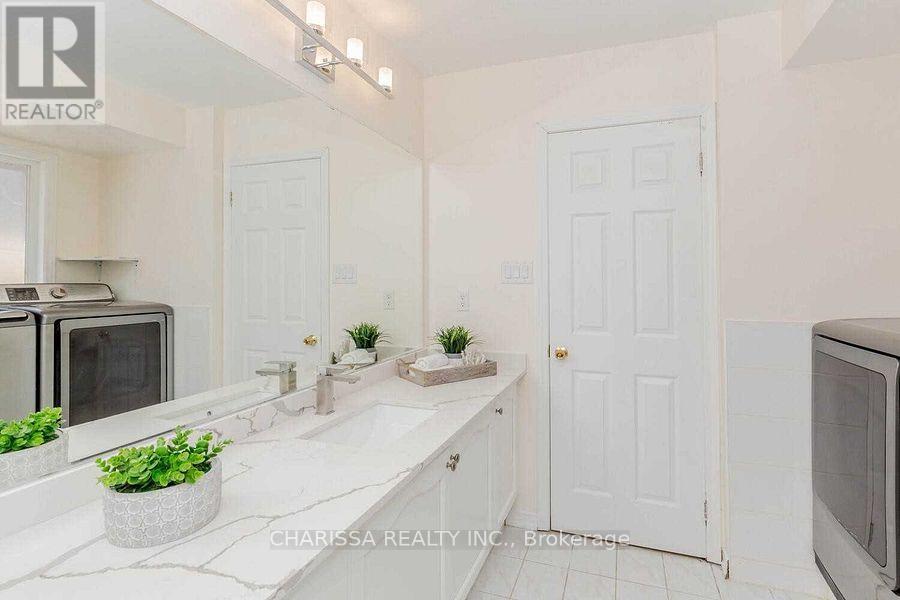 Photo 23 of Upper 131 Argento Crescent, Vaughan ON