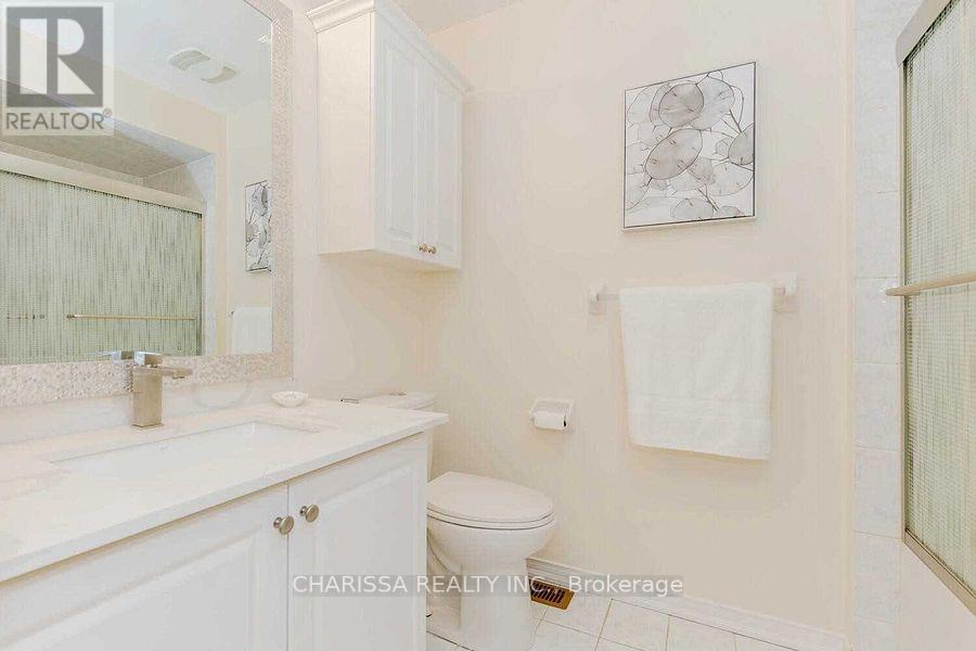 Photo 27 of Upper 131 Argento Crescent, Vaughan ON