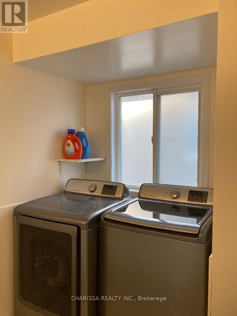 Photo 29 of Upper 131 Argento Crescent, Vaughan ON