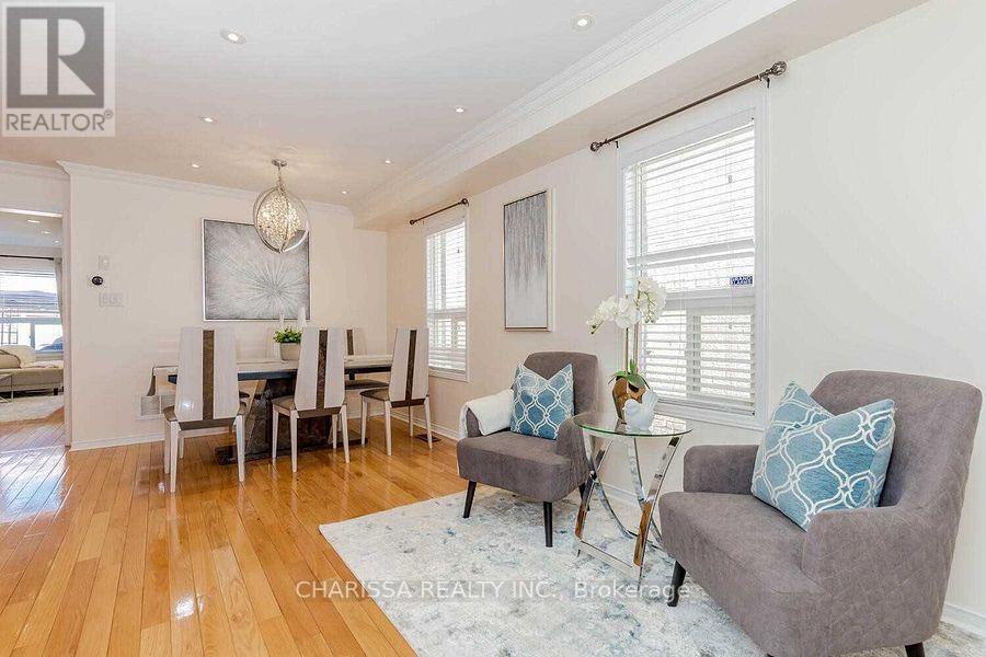 Photo 6 of Upper 131 Argento Crescent, Vaughan ON