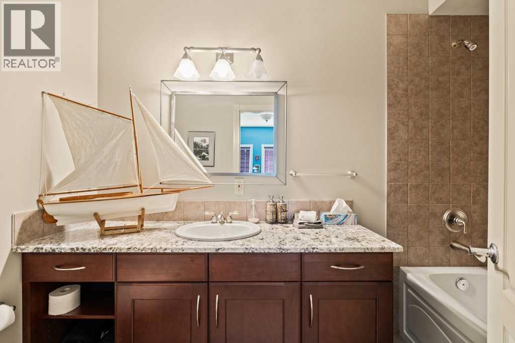 Single Family House for Sale in  Erlton Street SW Erlton Calgary 