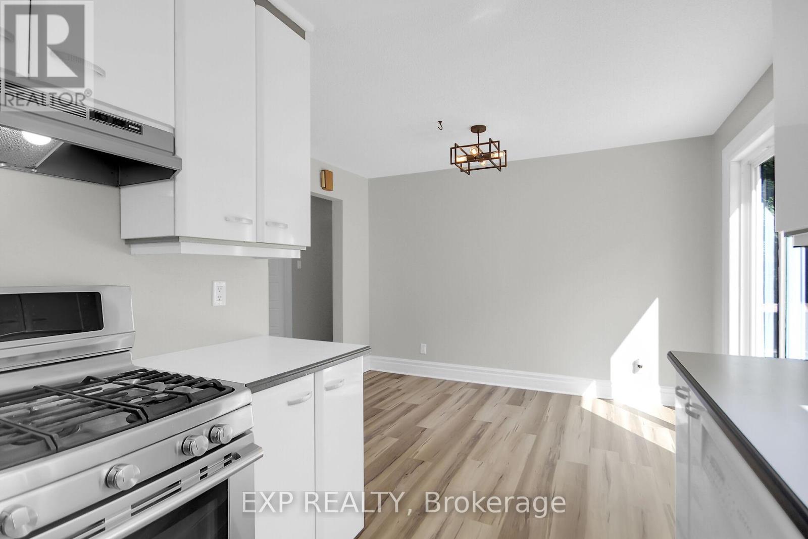 Photo 7 of 1083 Eadie Road, Russell ON