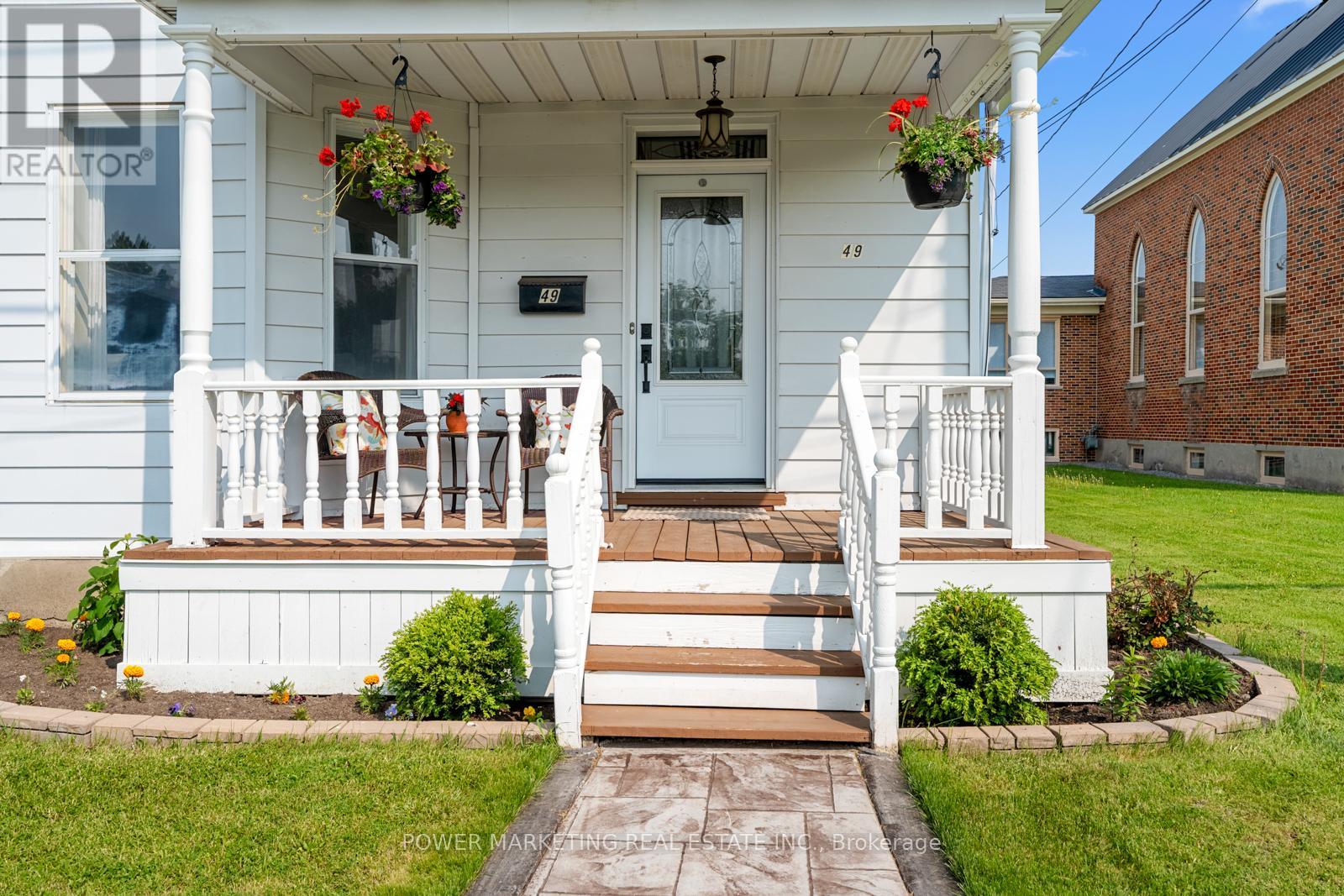 Photo 33 of 49 Mclachlin Street, Arnprior ON