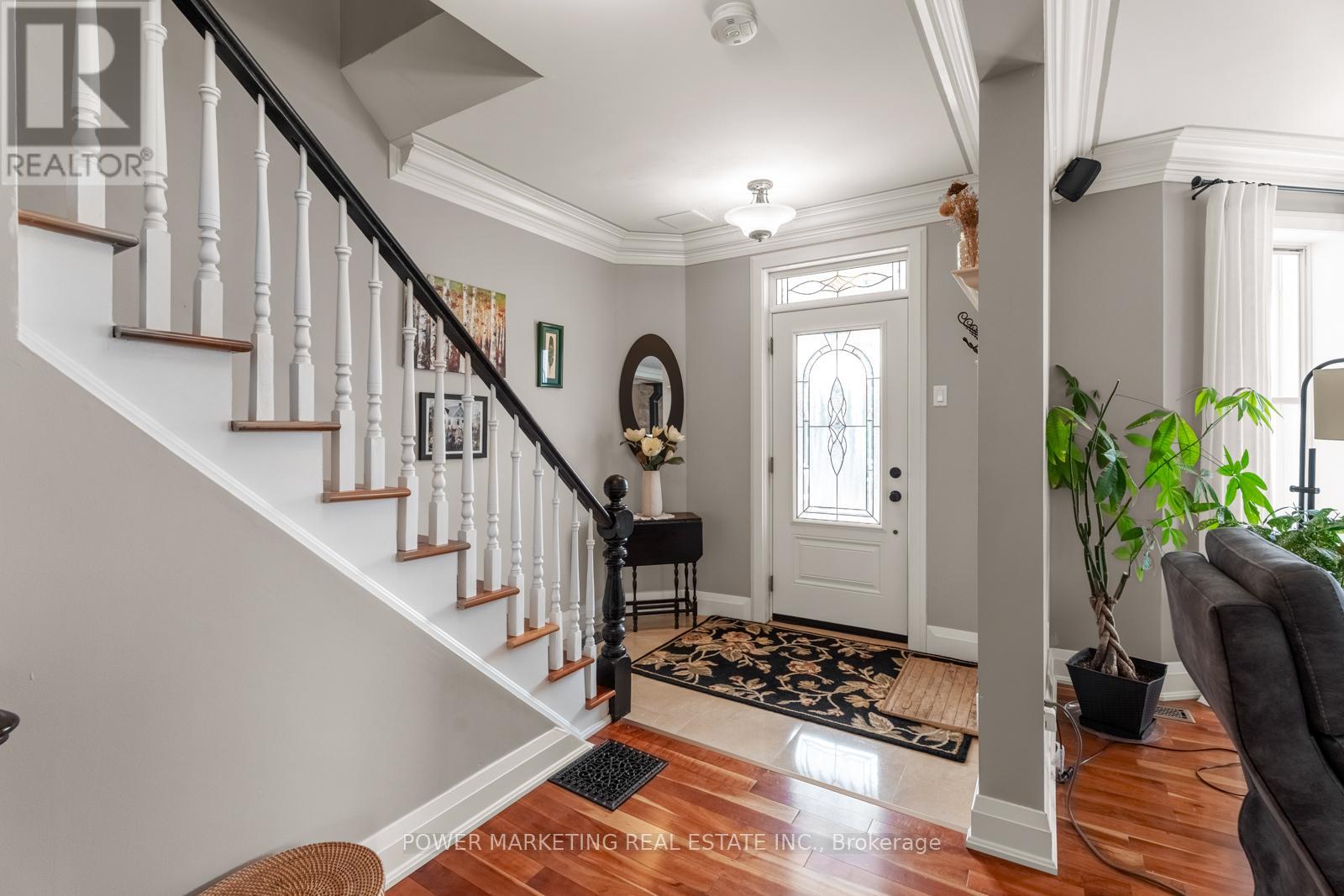Photo 9 of 49 Mclachlin Street, Arnprior ON