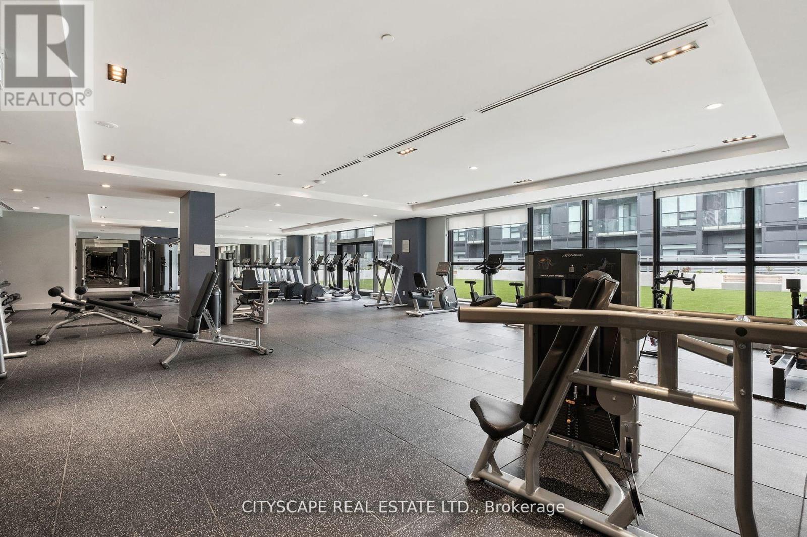 Photo 10 of 811 4130 Parkside Village Drive, Mississauga ON