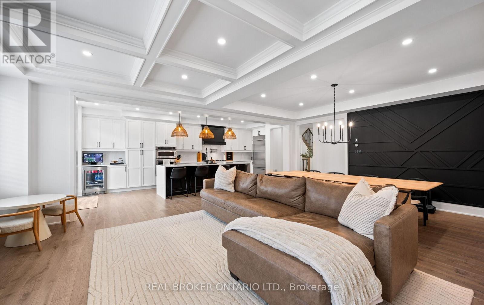 Photo 11 of 547 Veterans Drive, Brampton ON