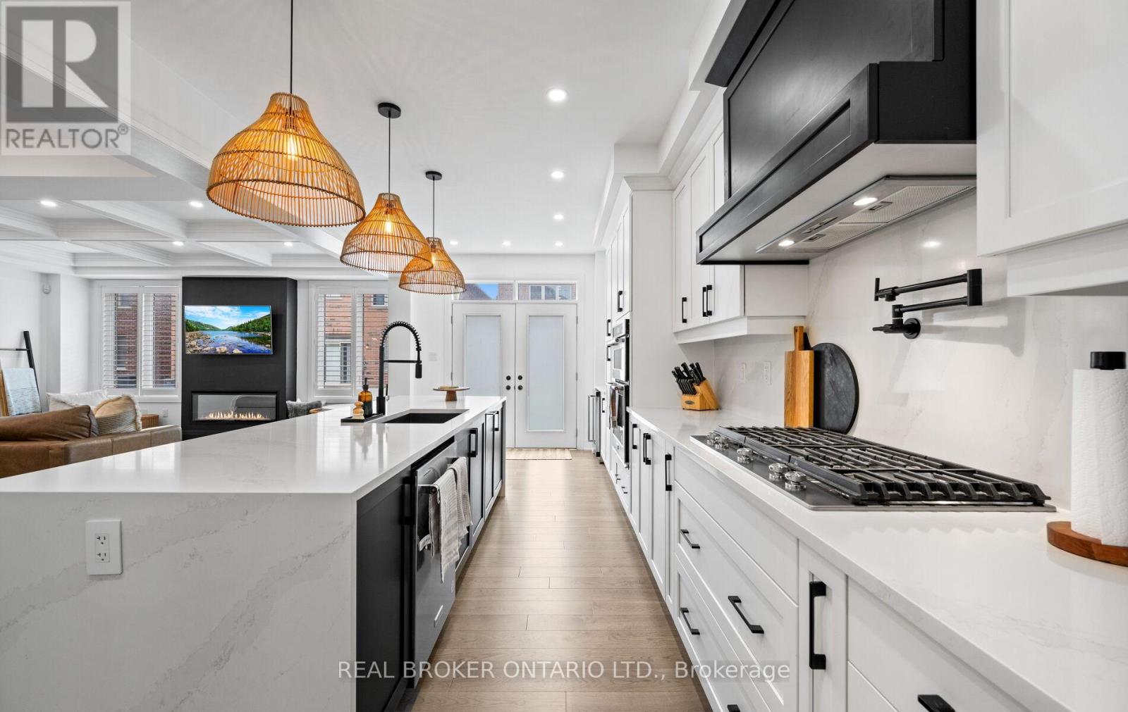 Photo 16 of 547 Veterans Drive, Brampton ON