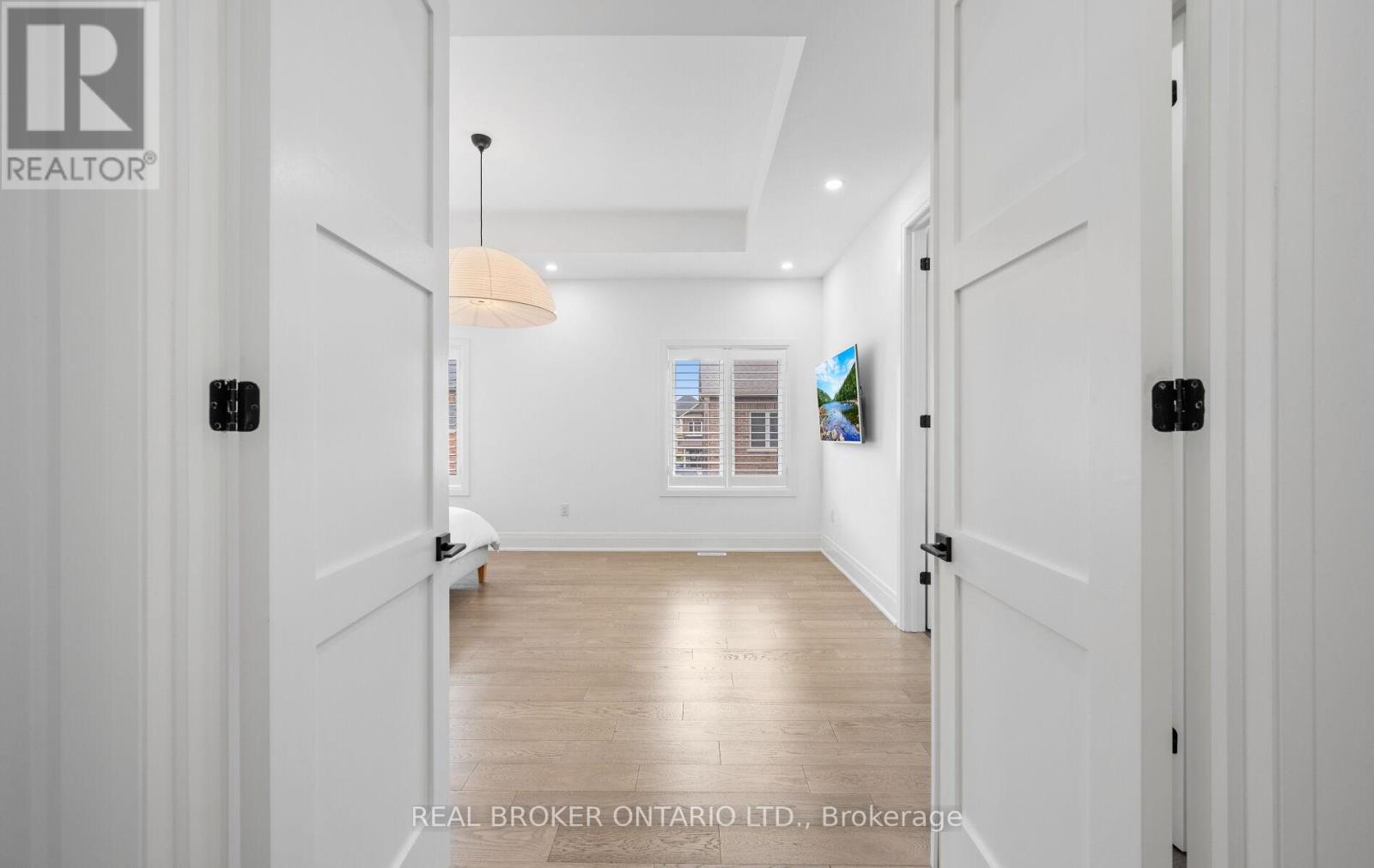 Photo 25 of 547 Veterans Drive, Brampton ON