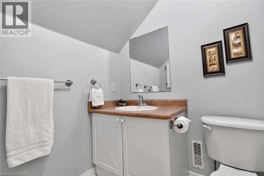 Photo 15 of 282 Centennial Forest Drive, Milton ON