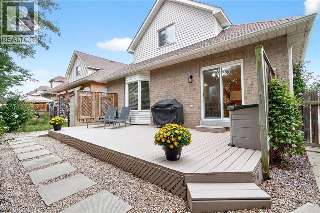 Photo 24 of 282 Centennial Forest Drive, Milton ON