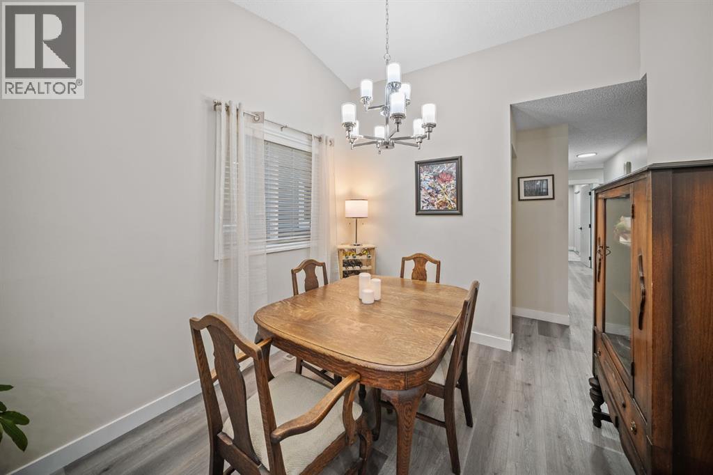 Single Family House Bungalow for Sale in  Rivervalley Drive SE Riverbend Calgary 