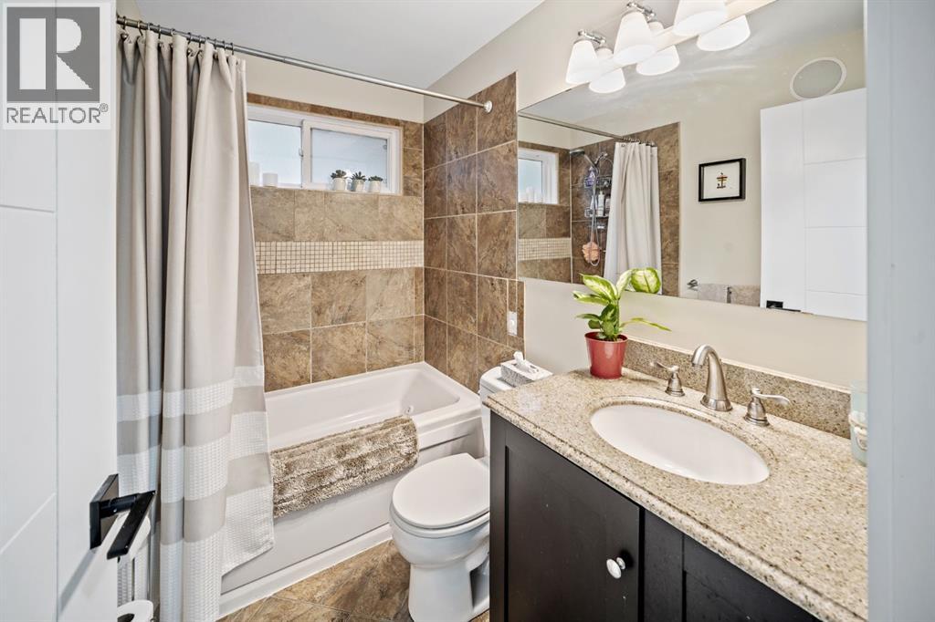 Single Family House Bungalow for Sale in  Rivervalley Drive SE Riverbend Calgary 