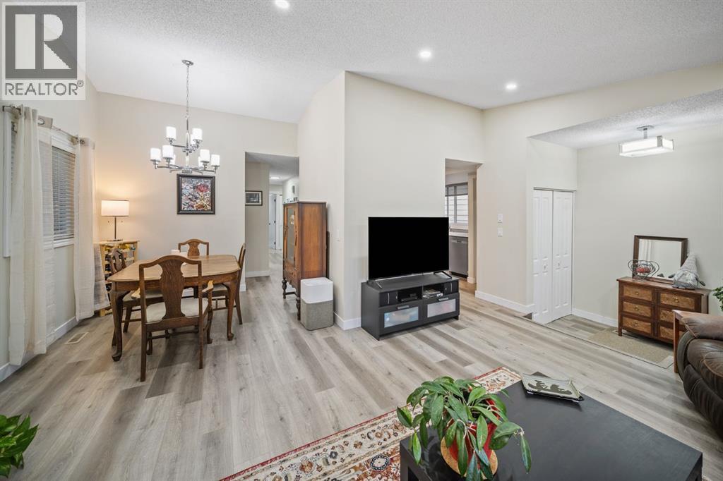 Single Family House Bungalow for Sale in  Rivervalley Drive SE Riverbend Calgary 