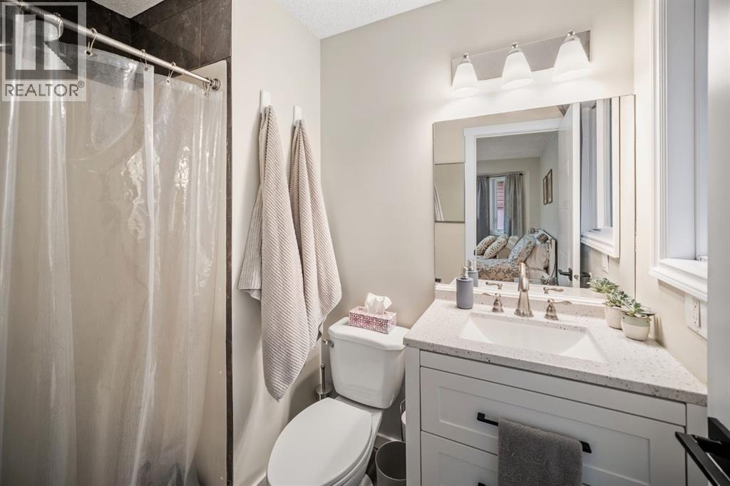 Single Family House Bungalow for Sale in  Rivervalley Drive SE Riverbend Calgary 