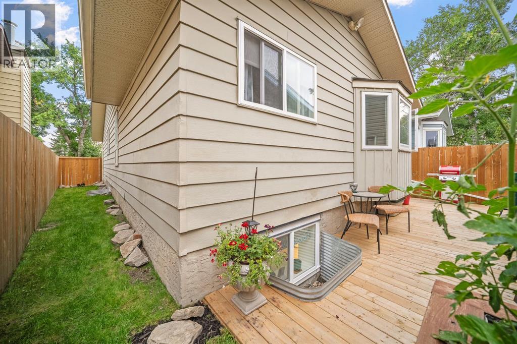 Single Family House Bungalow for Sale in  Rivervalley Drive SE Riverbend Calgary 