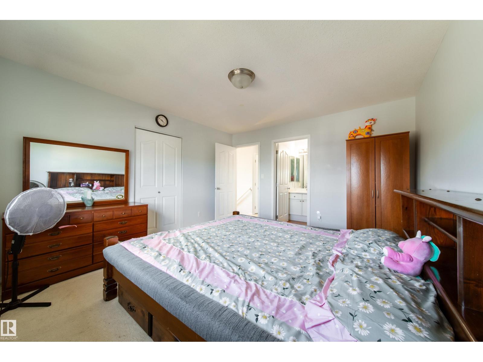 Photo 19 of 1905 36 Av Nw, Edmonton AB