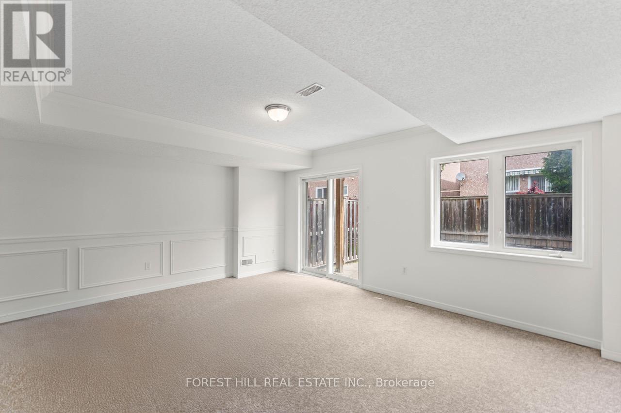 Photo 45 of 5817 Tiz Road, Mississauga ON