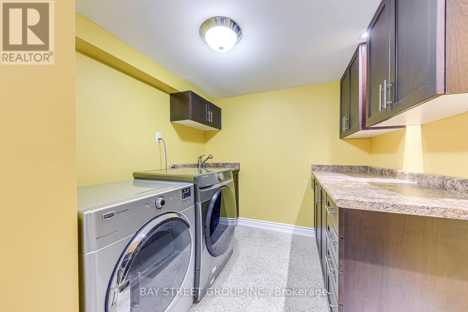 Photo 48 of 2273 Woodfield Road, Oakville ON