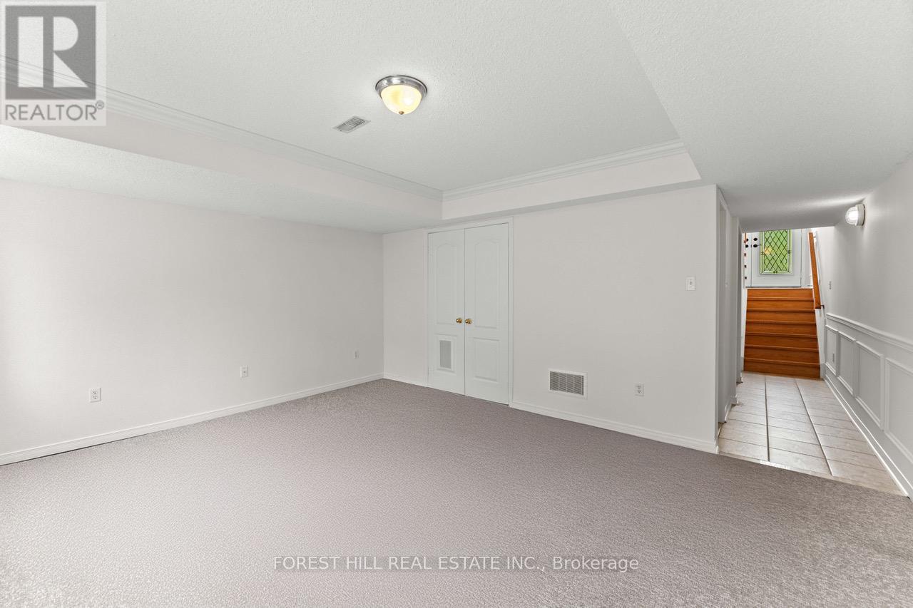 Photo 27 of 5817 Tiz Road, Mississauga ON