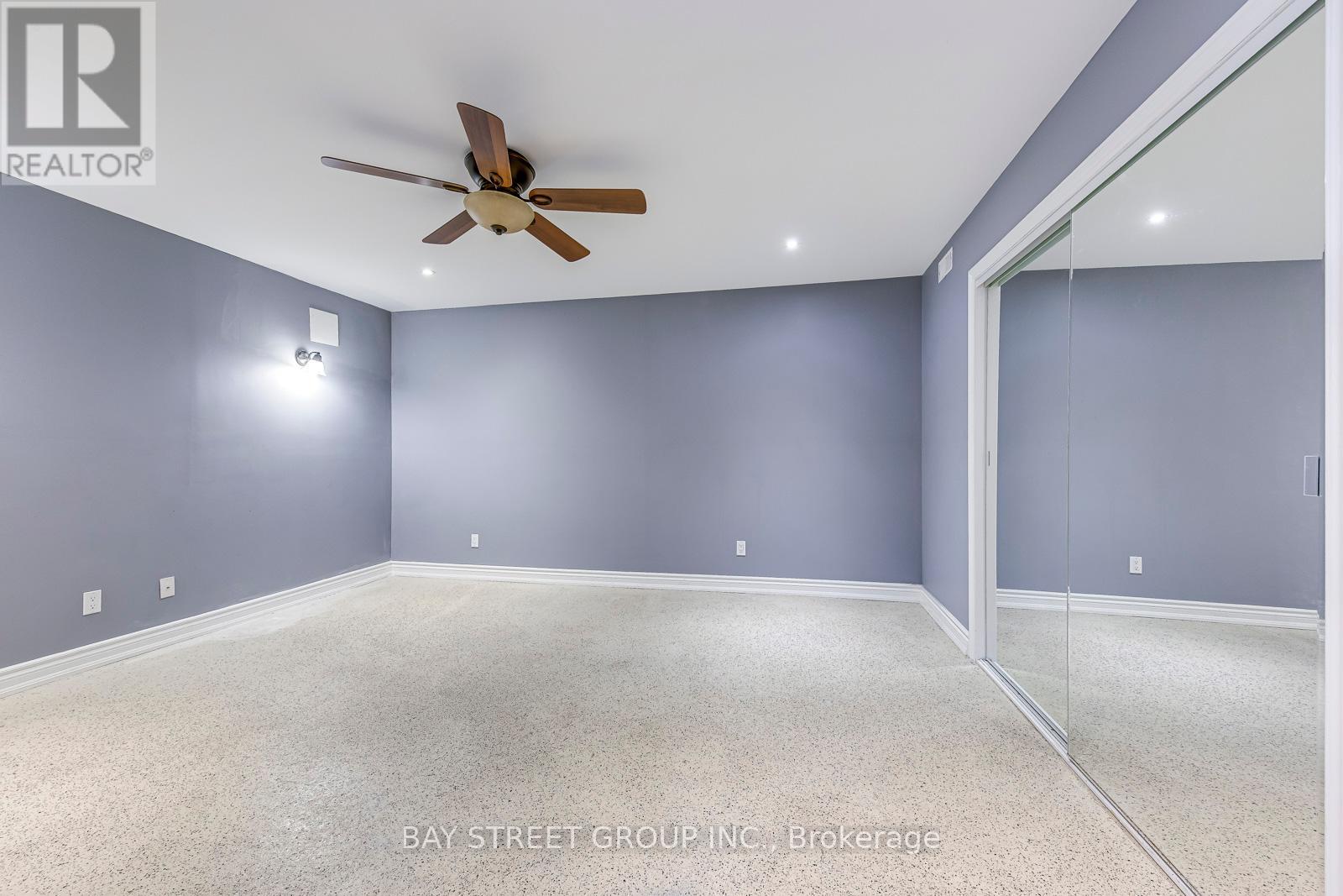 Photo 32 of 2273 Woodfield Road, Oakville ON