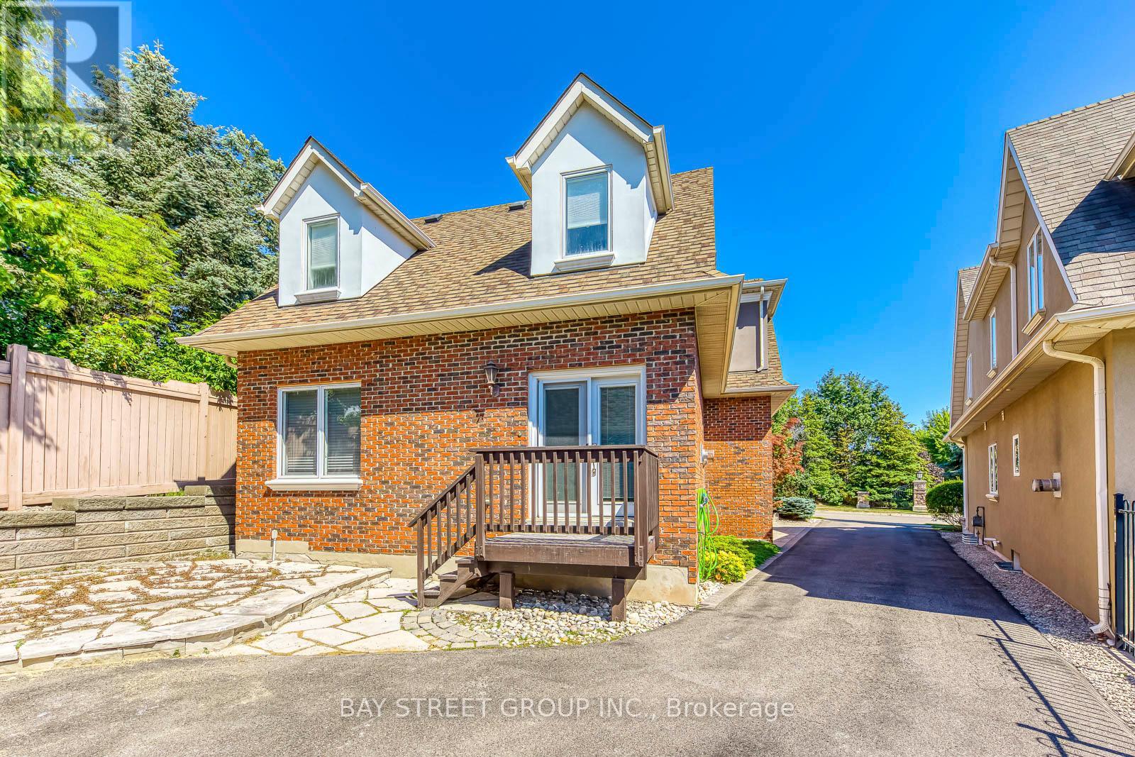 Photo 46 of 2273 Woodfield Road, Oakville ON