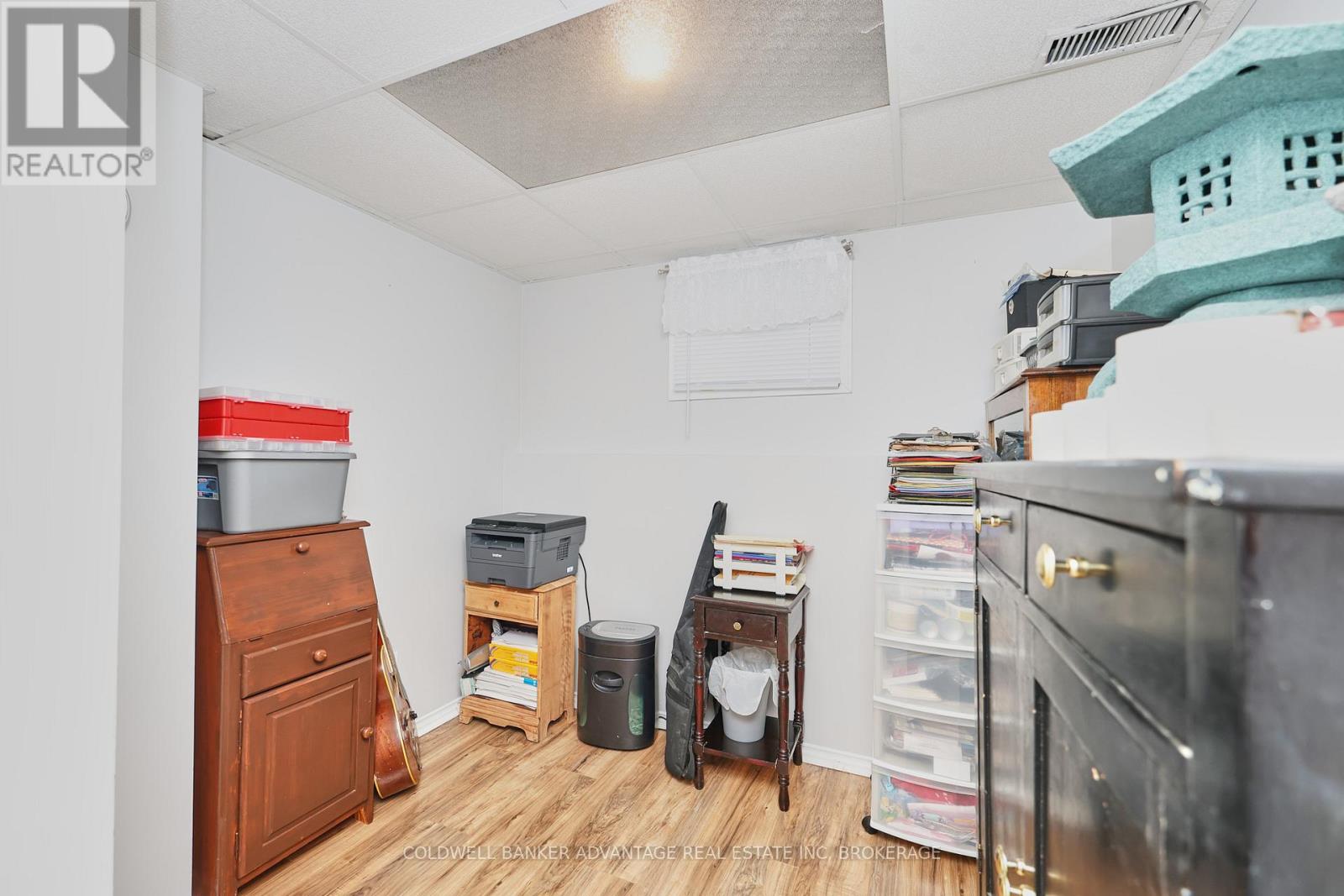 Photo 24 of 147 Briarsdale Crescent, Welland ON