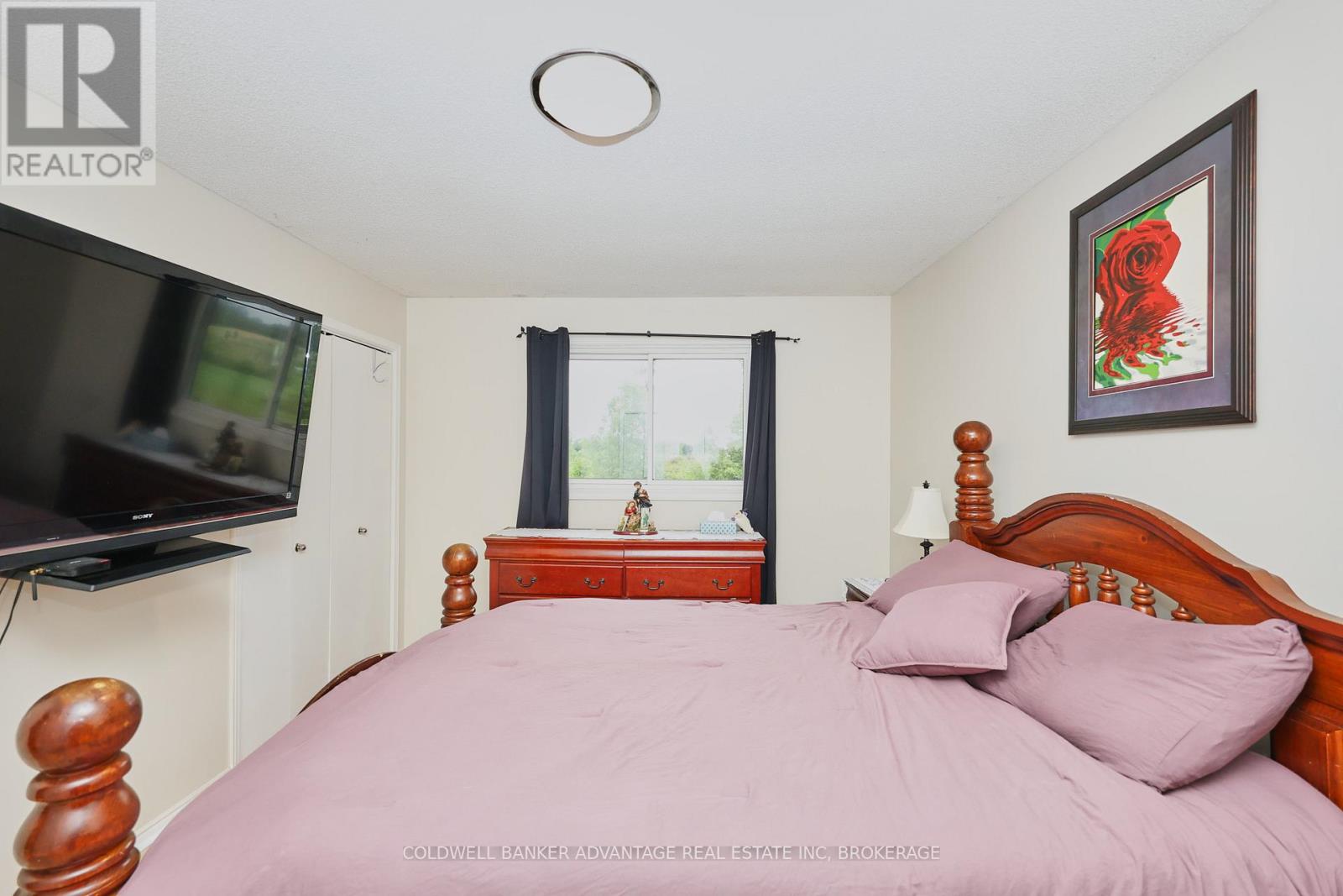 Photo 10 of 147 Briarsdale Crescent, Welland ON