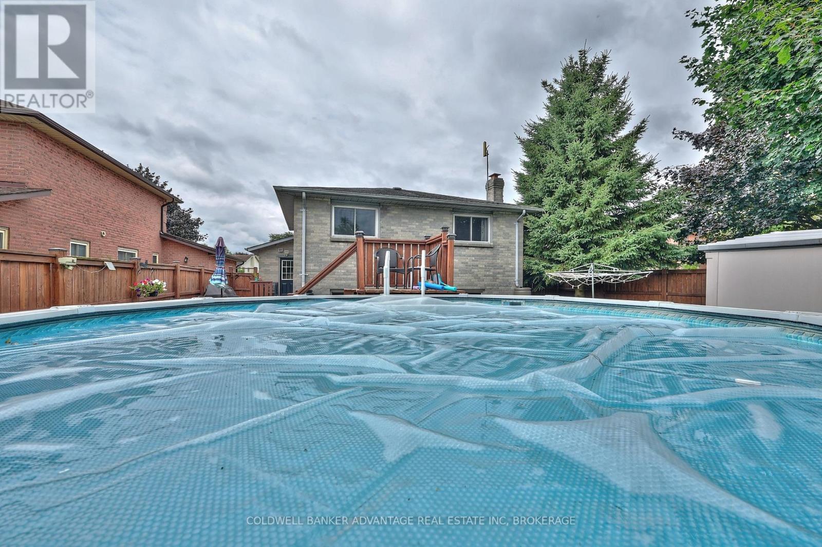 Photo 16 of 147 Briarsdale Crescent, Welland ON