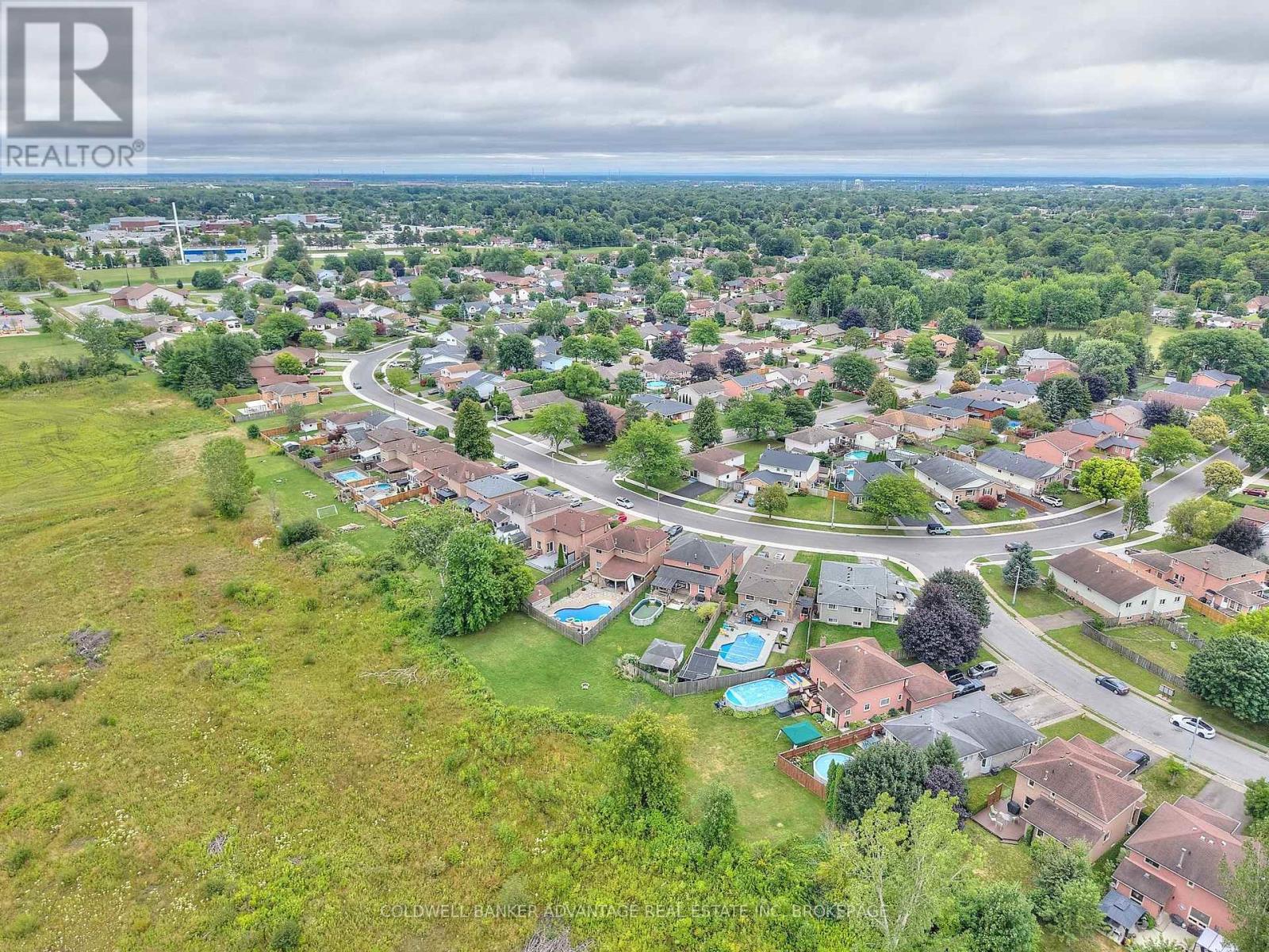 Photo 32 of 147 Briarsdale Crescent, Welland ON