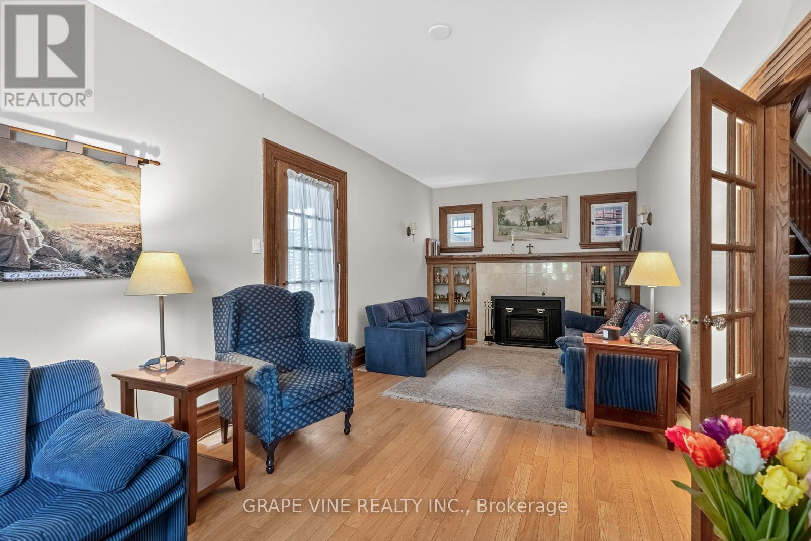 Photo 5 of 65 Bristol Avenue, Ottawa ON