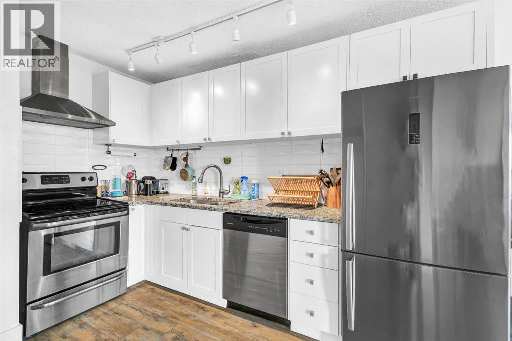 304, 2130 17 Street SW, Calgary, Alberta