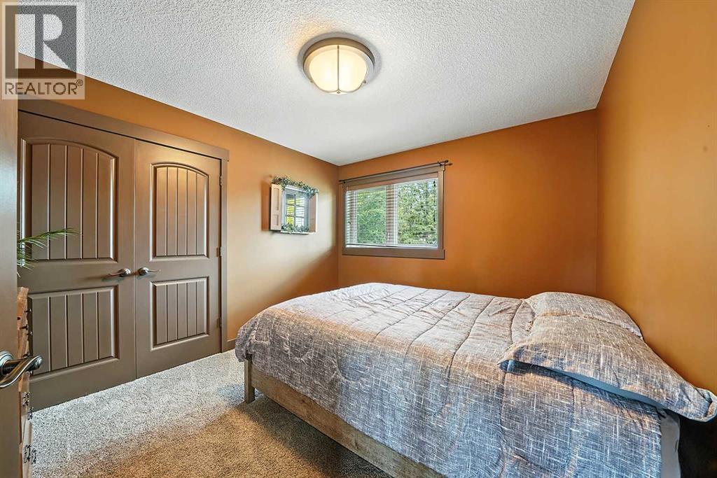 Single Family House for Sale in  A Avenue Mountview Red Deer 