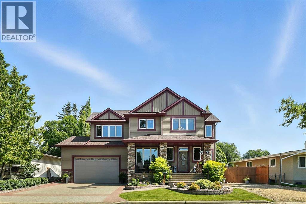 Single Family House for Sale in  A Avenue Mountview Red Deer 