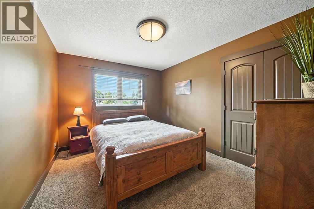 Single Family House for Sale in  A Avenue Mountview Red Deer 