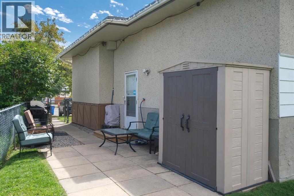 Single Family House Bi-level for Sale in  A Avenue SE Dover Calgary 