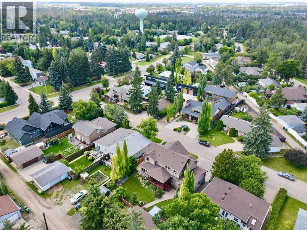 Single Family House for Sale in  A Avenue Mountview Red Deer 